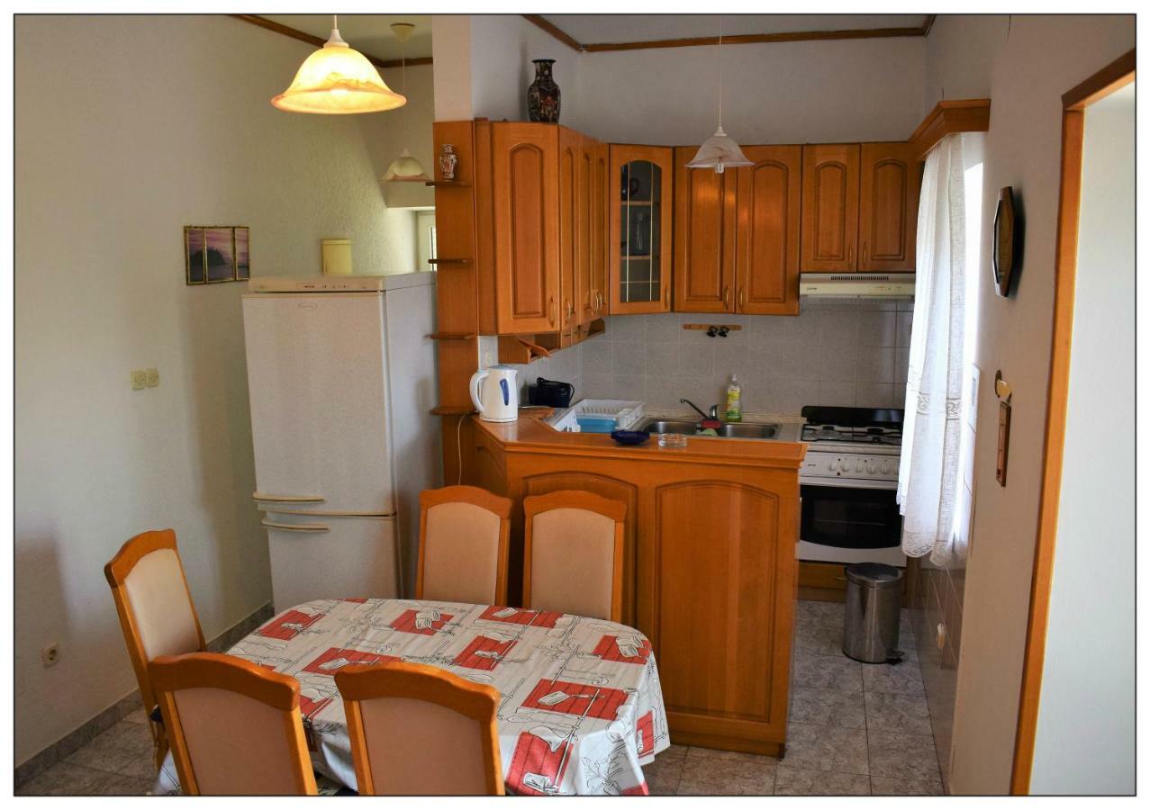 Apartments Sara Lopar Extérieur photo